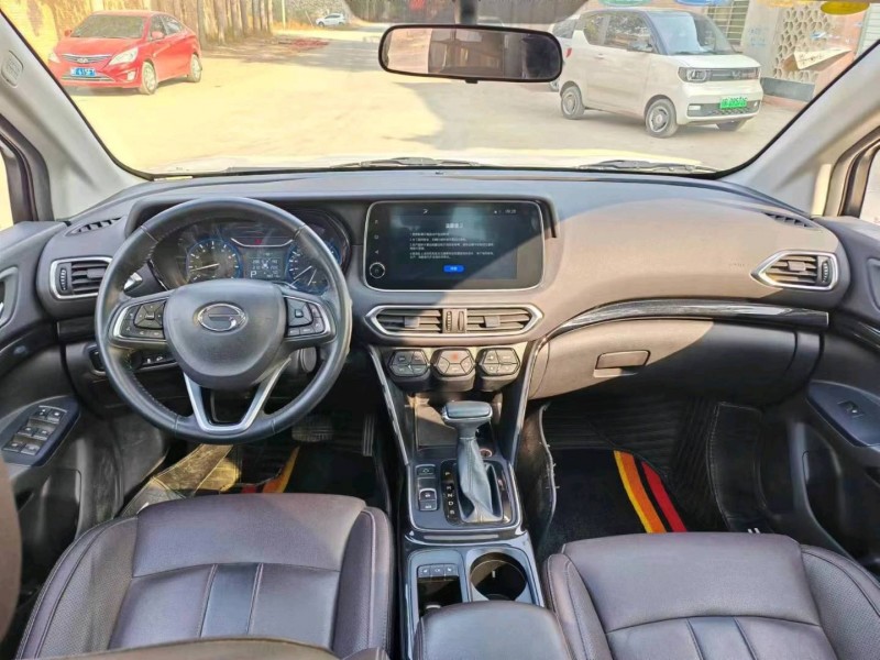 保定19年传祺GS43