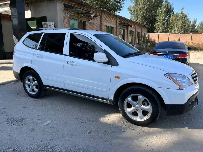 保定15年荣威W52