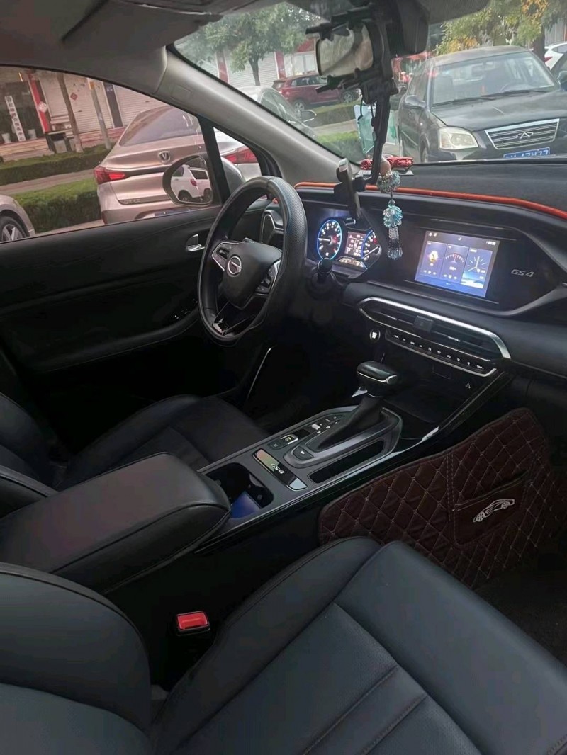 潍坊20年传祺GS44