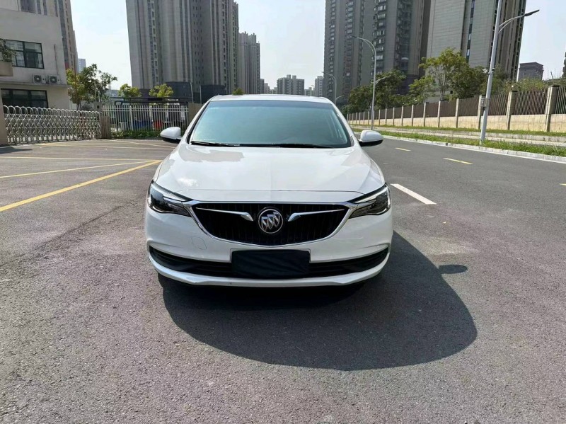 苏州21年别克英朗1