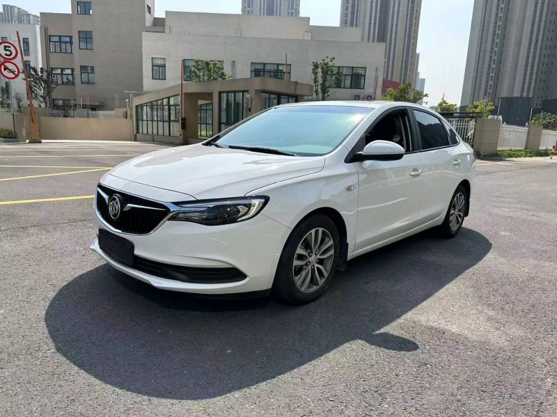 苏州21年别克英朗2