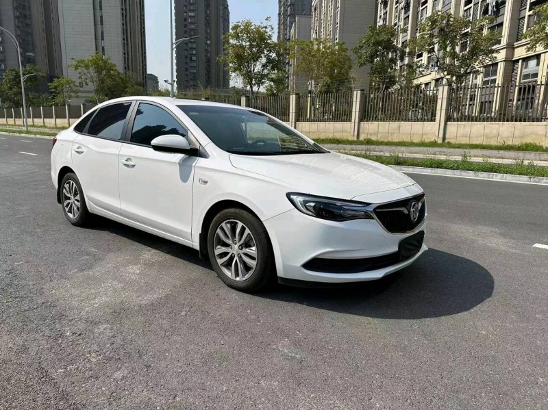 苏州21年别克英朗3