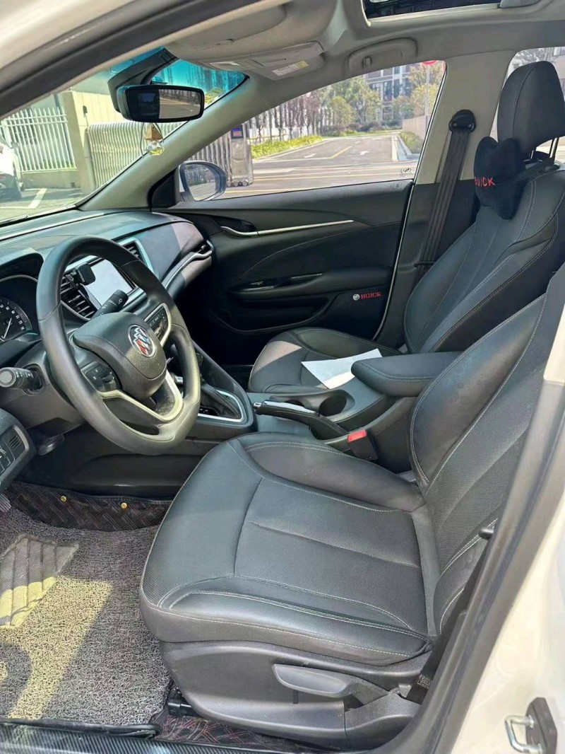 苏州21年别克英朗4