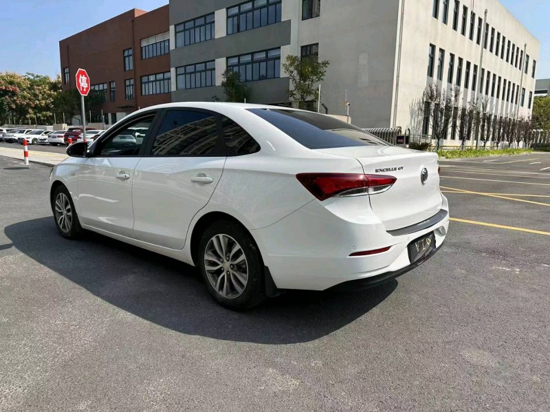 苏州21年别克英朗9