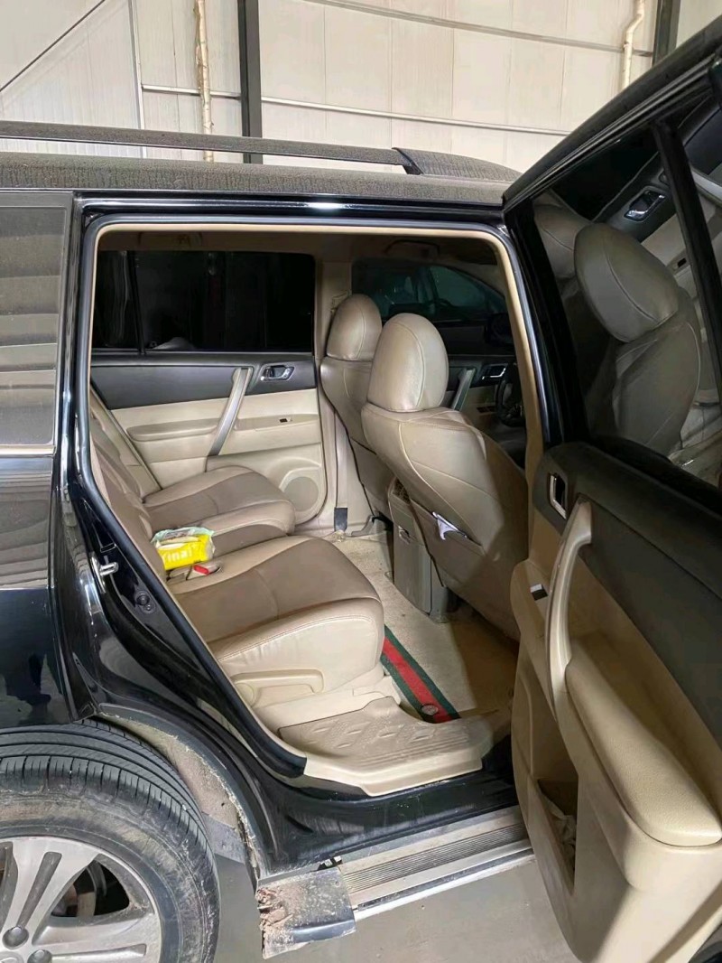 邯郸15年丰田汉兰达6