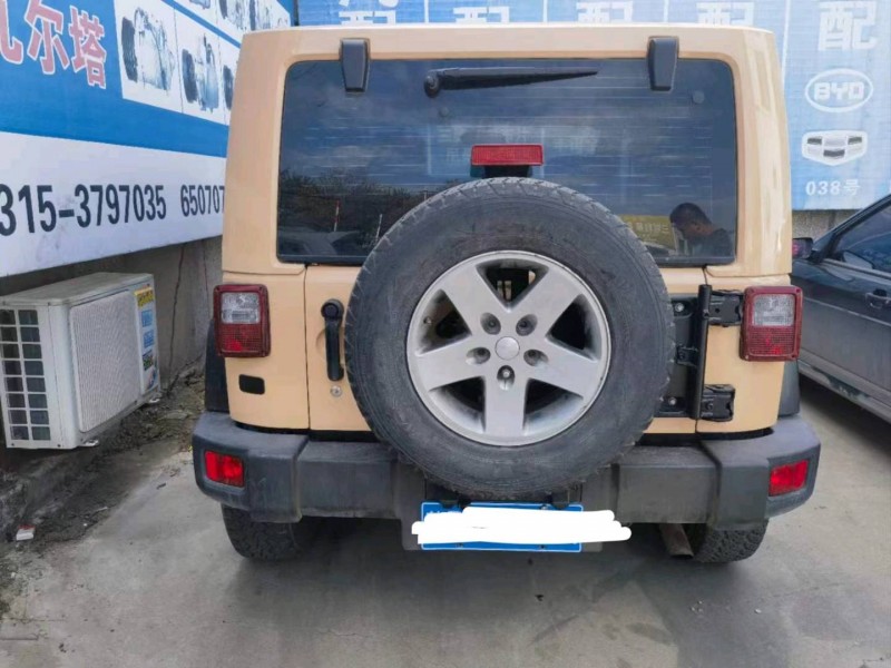 邢台14年Jeep牧马人3