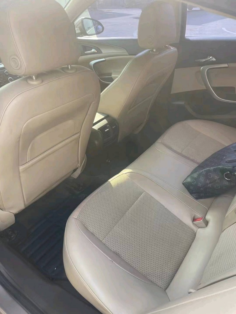 枣庄13年别克君威3