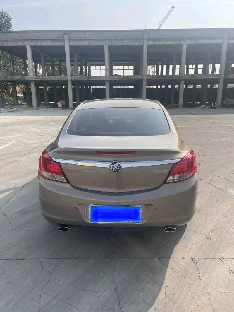 枣庄13年别克君威5