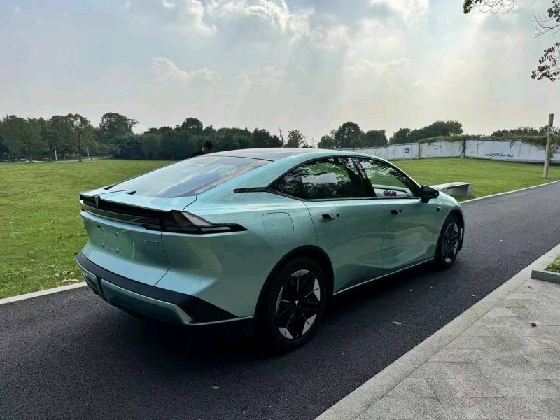 嘉兴23年长安汽车深蓝9