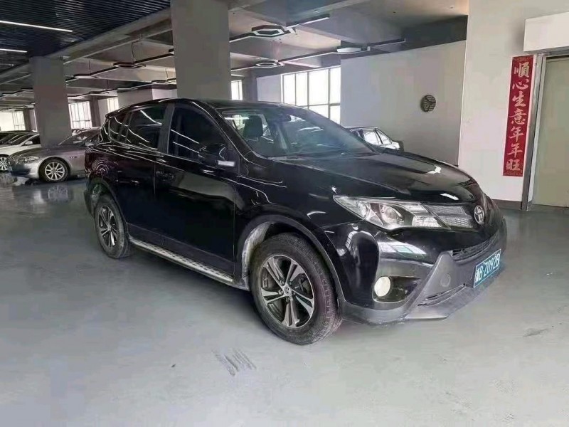 苏州15年丰田RAV42