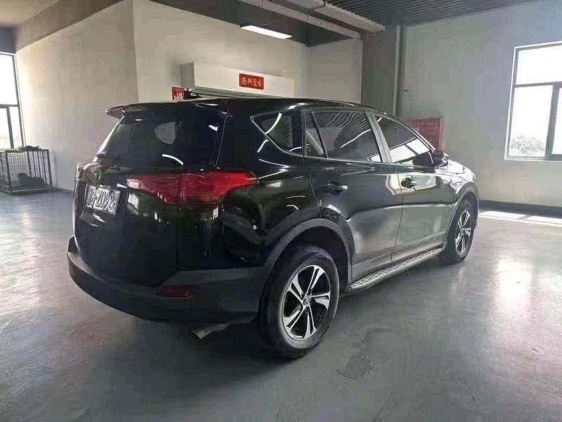 苏州15年丰田RAV43