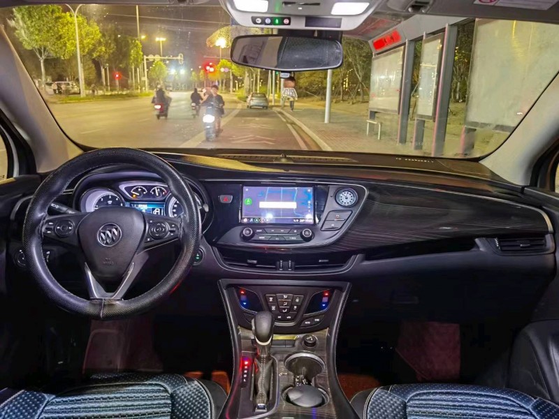 武汉21年别克昂科威7