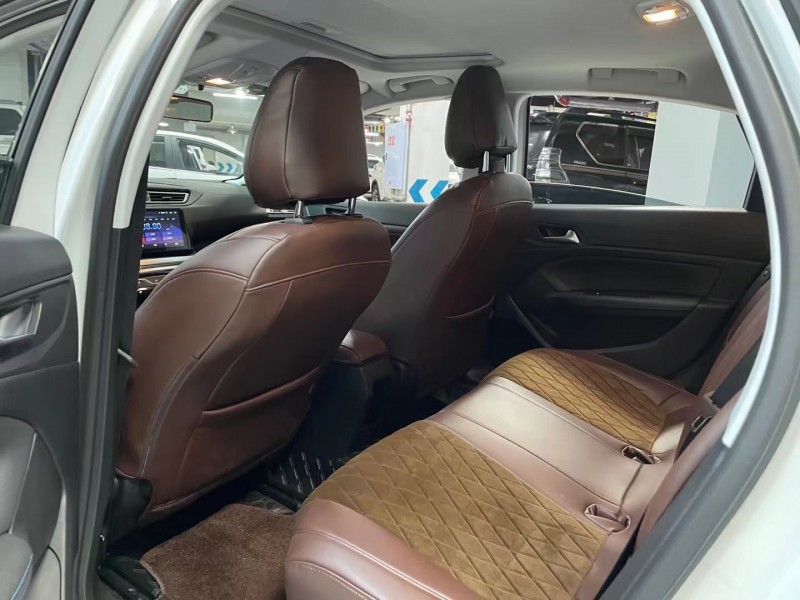 成都17年标致3088