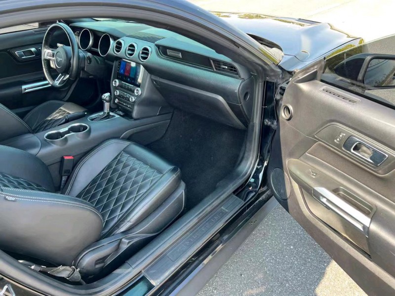 盐城19年福特野马5