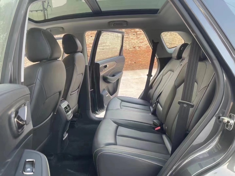 邯郸23年荣威RX56