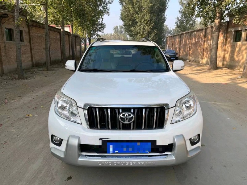 保定12年丰田普拉多1