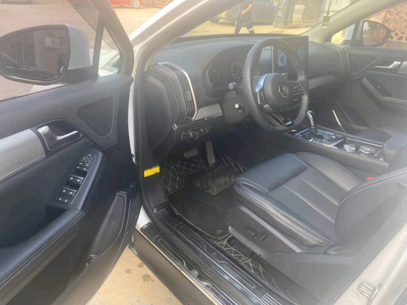 保定19年比亚迪唐8