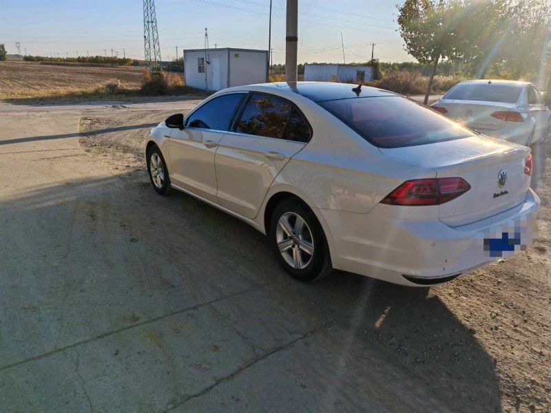 保定19年大众凌渡3