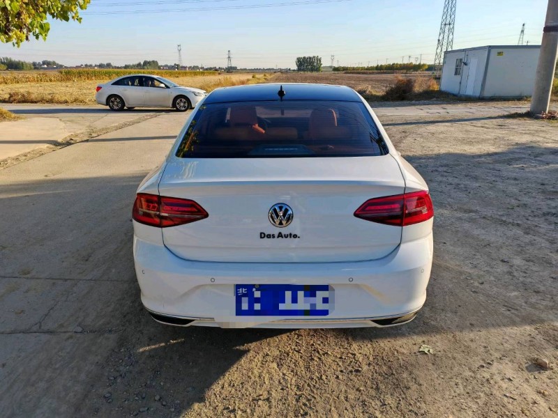 保定19年大众凌渡9