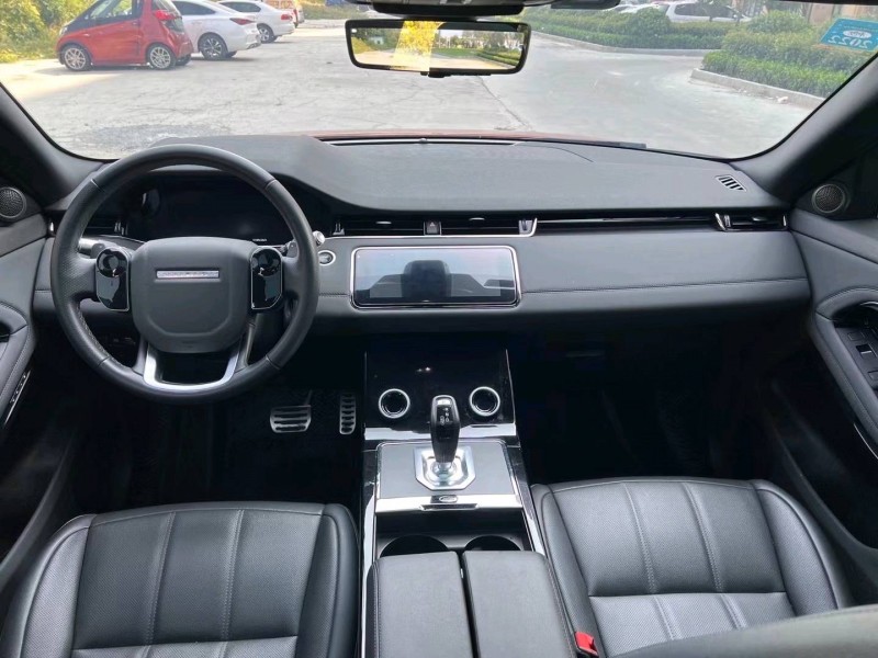 济宁20年路虎极光4