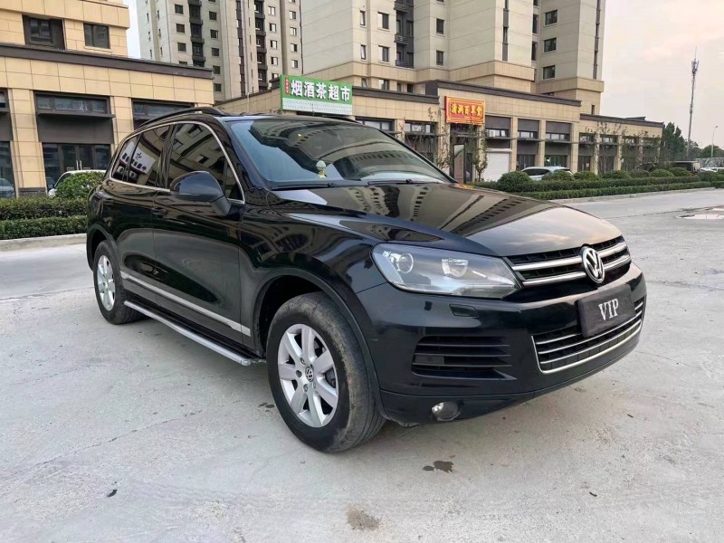 济宁15年大众途锐2