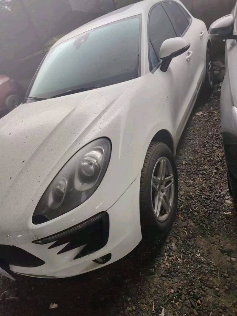 嘉兴18年保时捷Macan3