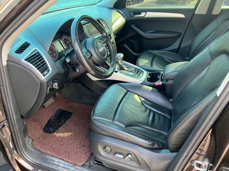 济宁14年奥迪Q55