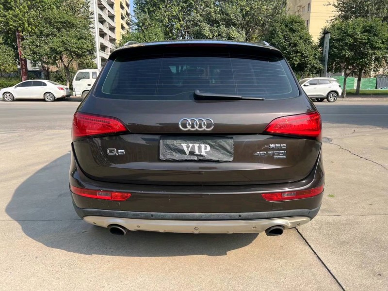 济宁14年奥迪Q59