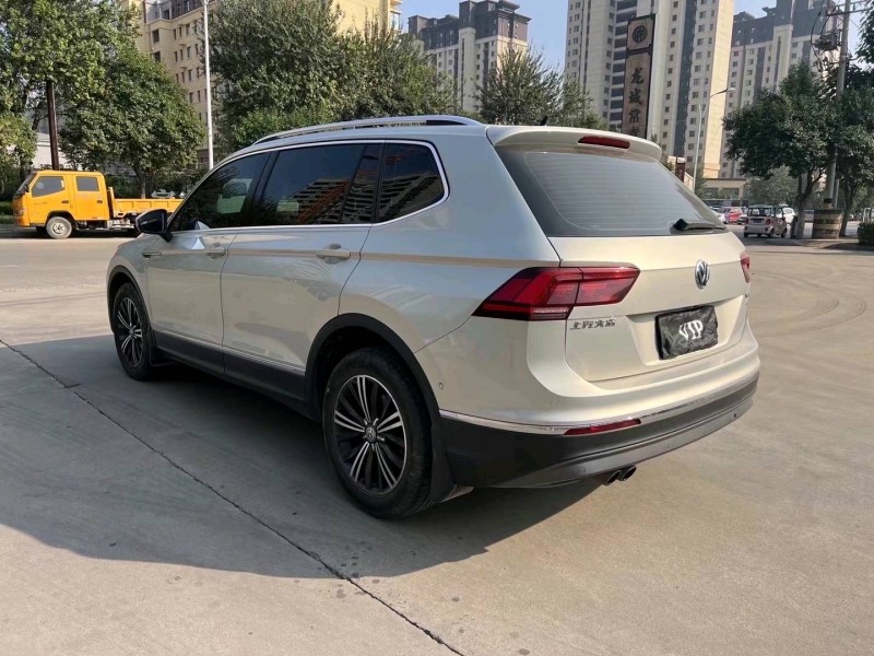 济宁17年大众途观8