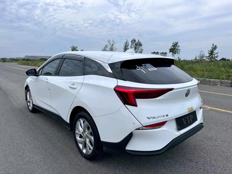 盐城22年别克微蓝8