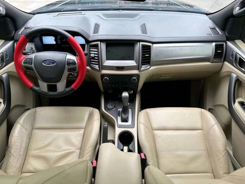 衡阳19年福特撼路者4