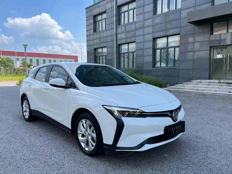 盐城21年别克微蓝8