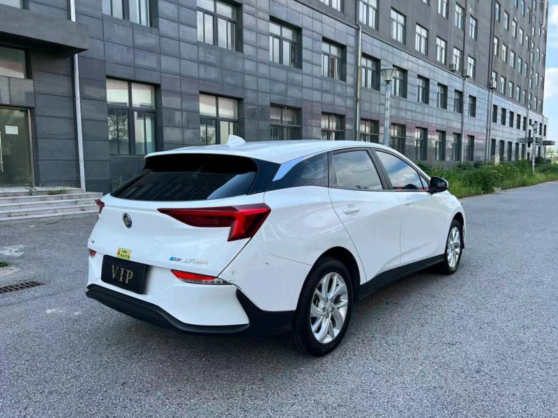 盐城21年别克微蓝9