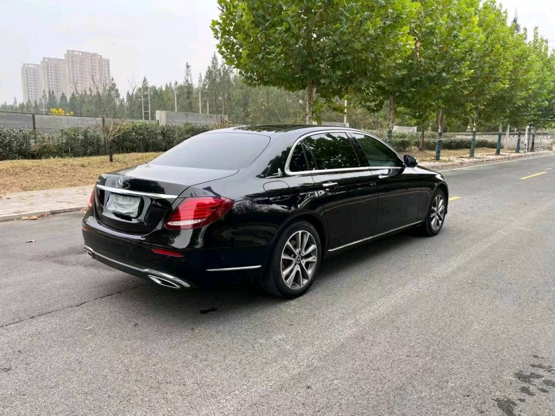 徐州20年奔驰E8