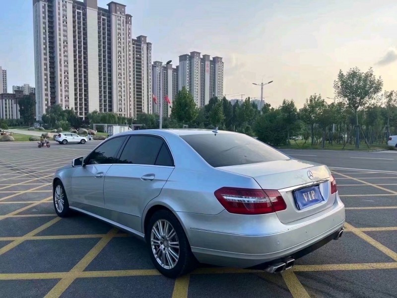 潍坊13年奔驰E4