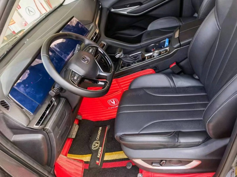 保定21年长安汽车CS755