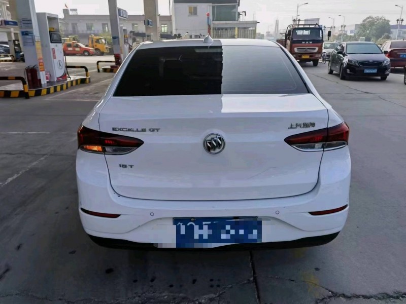 保定20年别克英朗9