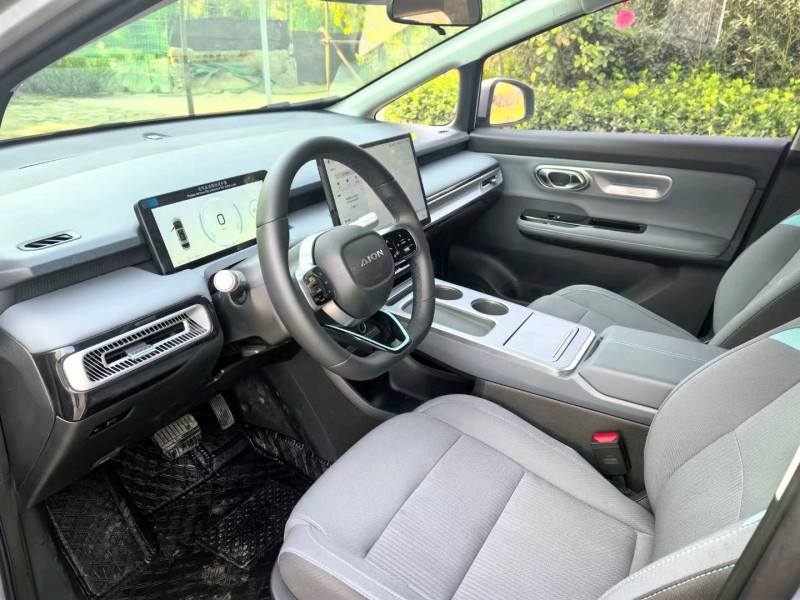 保定23年传祺埃安Y4