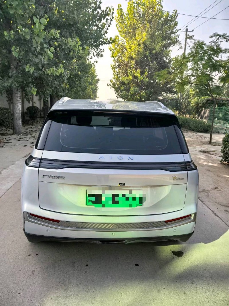 保定23年传祺埃安Y8