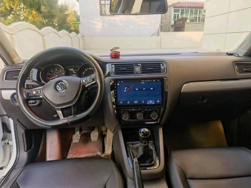 保定17年大众速腾7