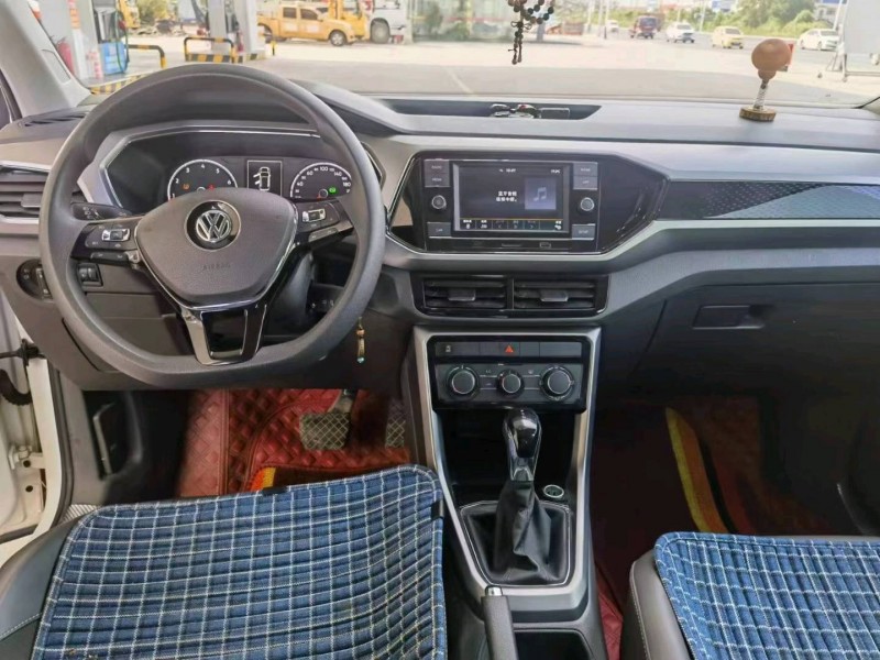 保定21年大众途铠7