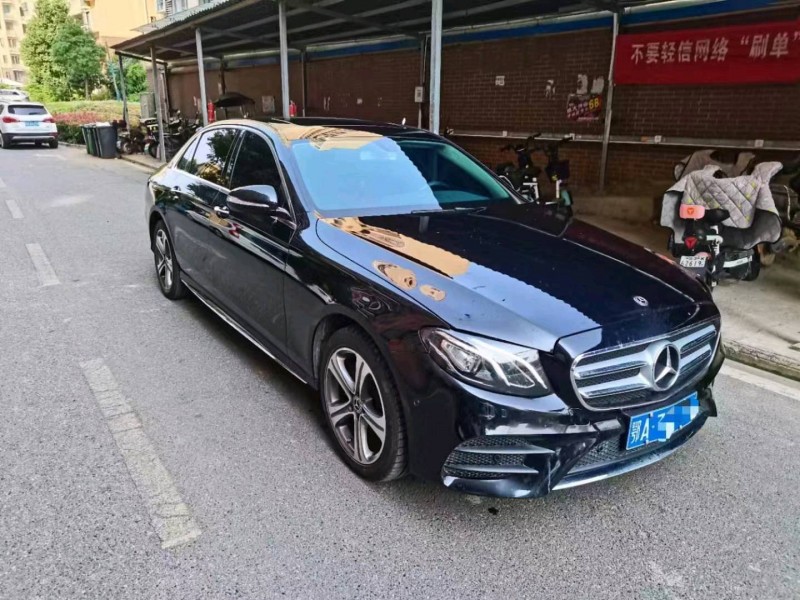 宜昌19年奔馳E2