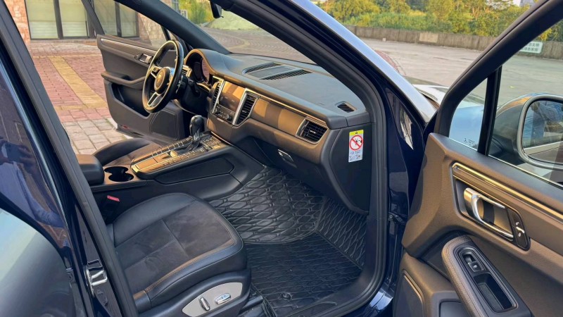 陽江17年保時捷Macan4