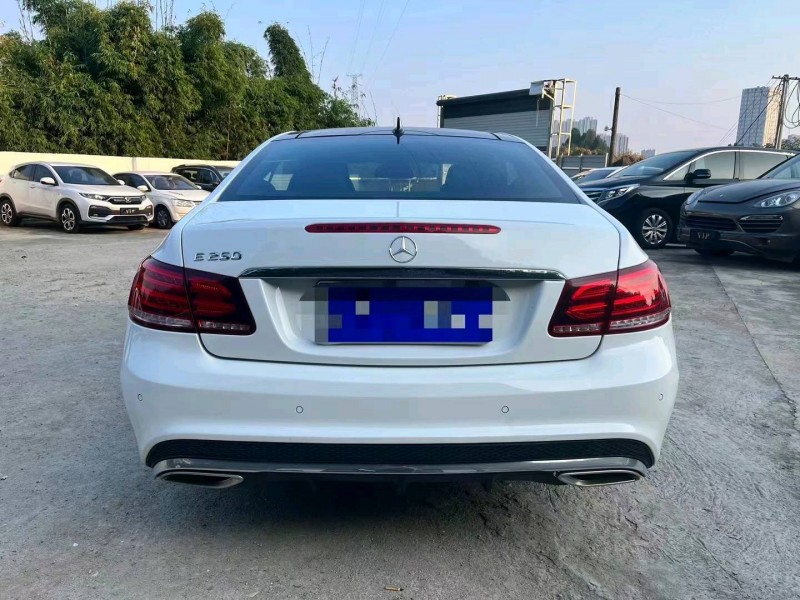 宜昌15年奔馳E2