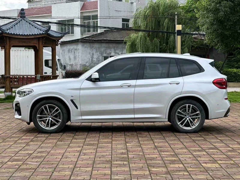 汕头18年宝马X37