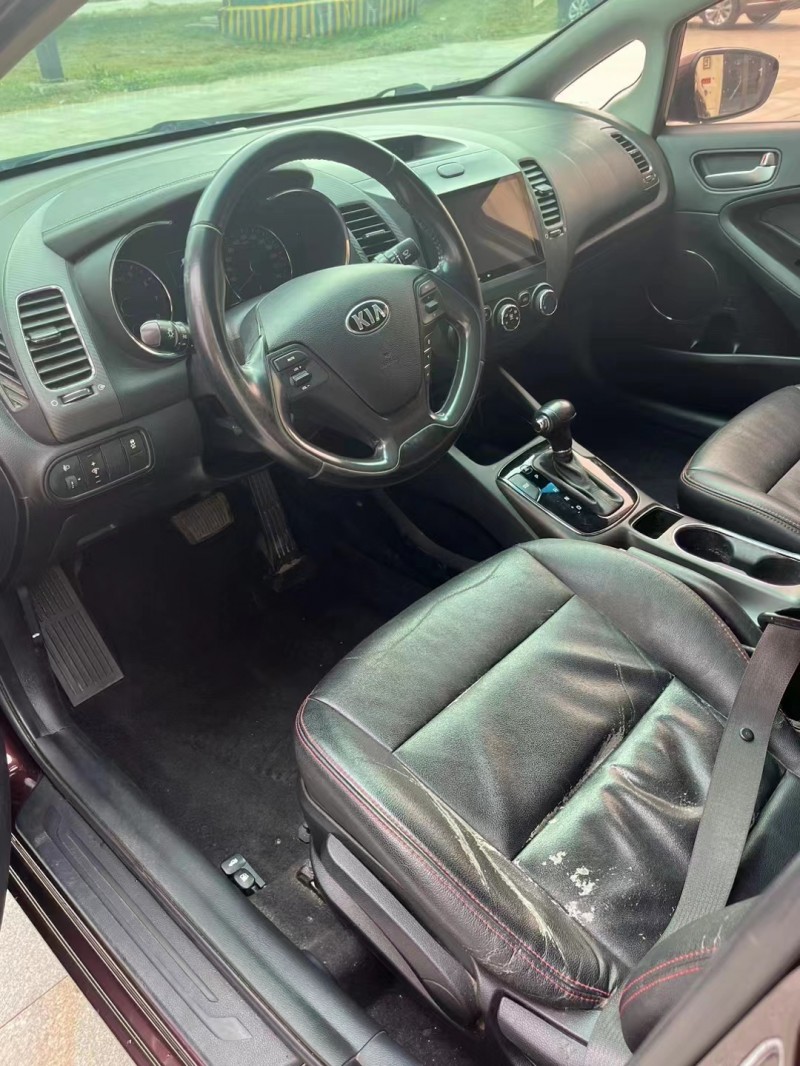 济宁17年起亚K38