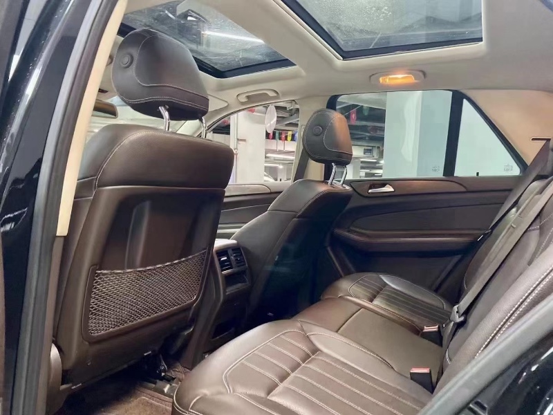 成都16年奔驰GLE8