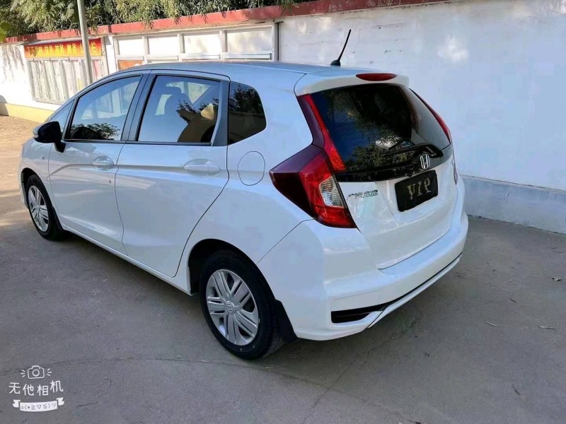 潍坊20年本田飞度9