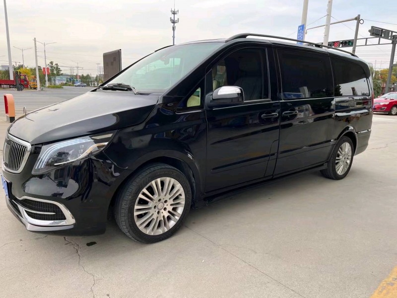 保定16年奔驰唯雅诺4