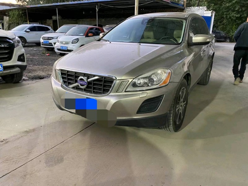 保定12年沃尔沃XC602